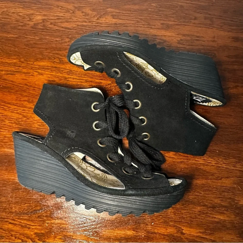 Fly London Tily Black Leather Platform Wedge Sandals Size 39
